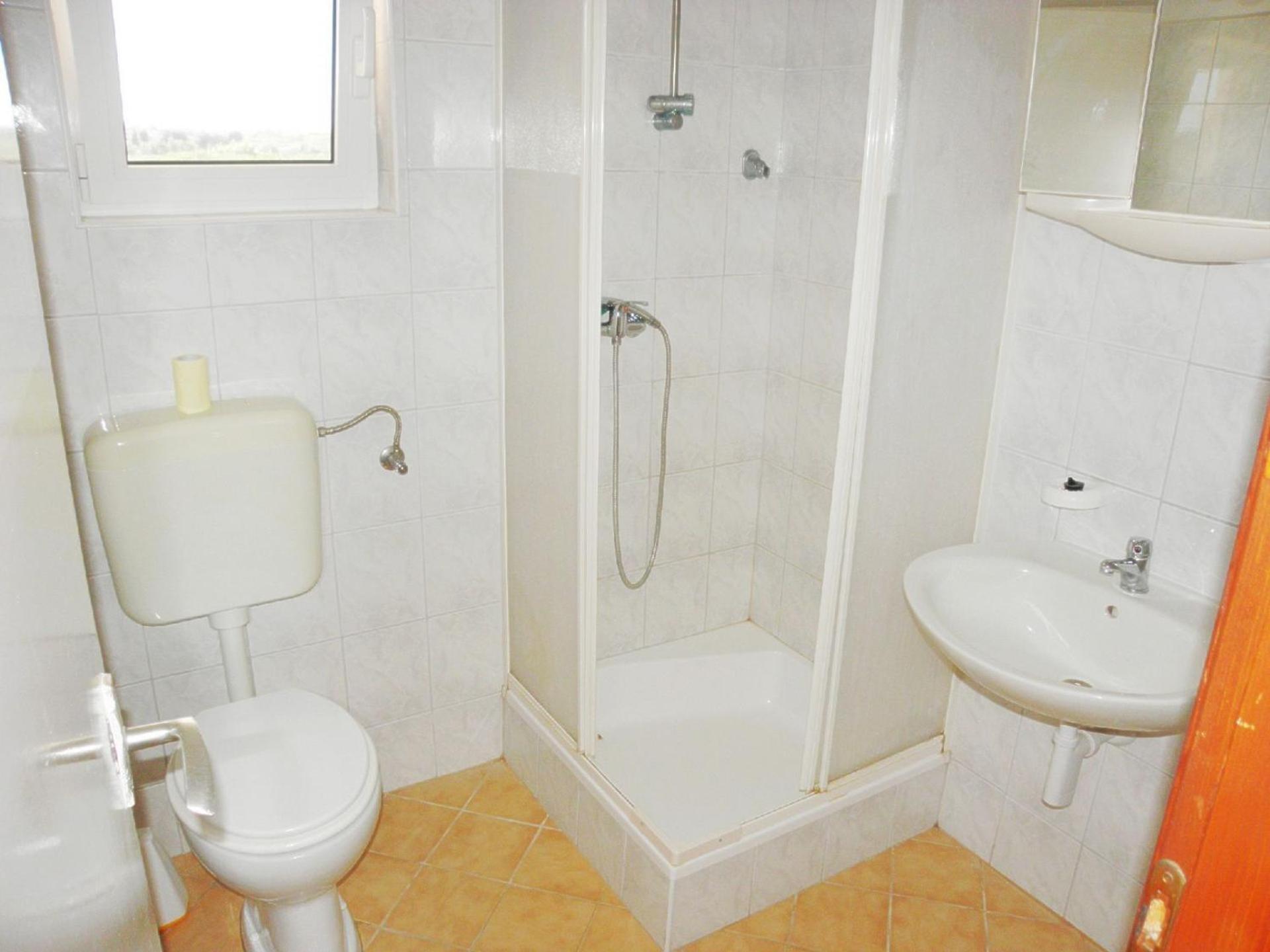 Vink Apartment Vir